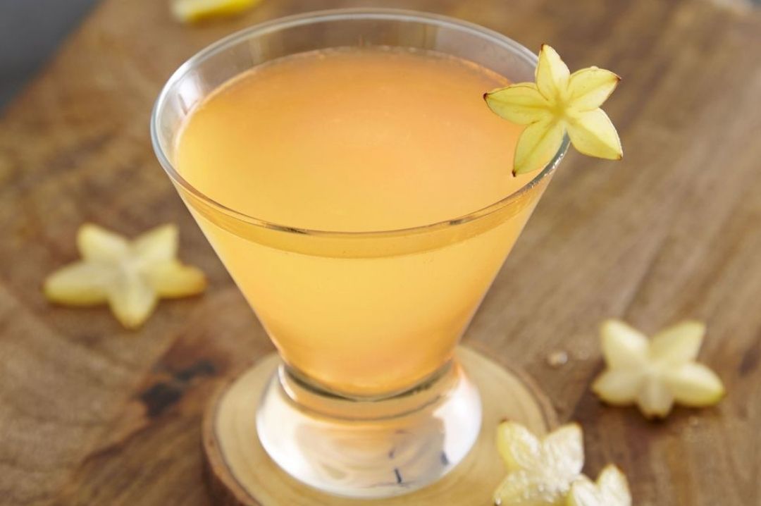 jewelodtheskycocktail_indianthemedcocktail_olympicthemedcocktail_starfruitcocktail