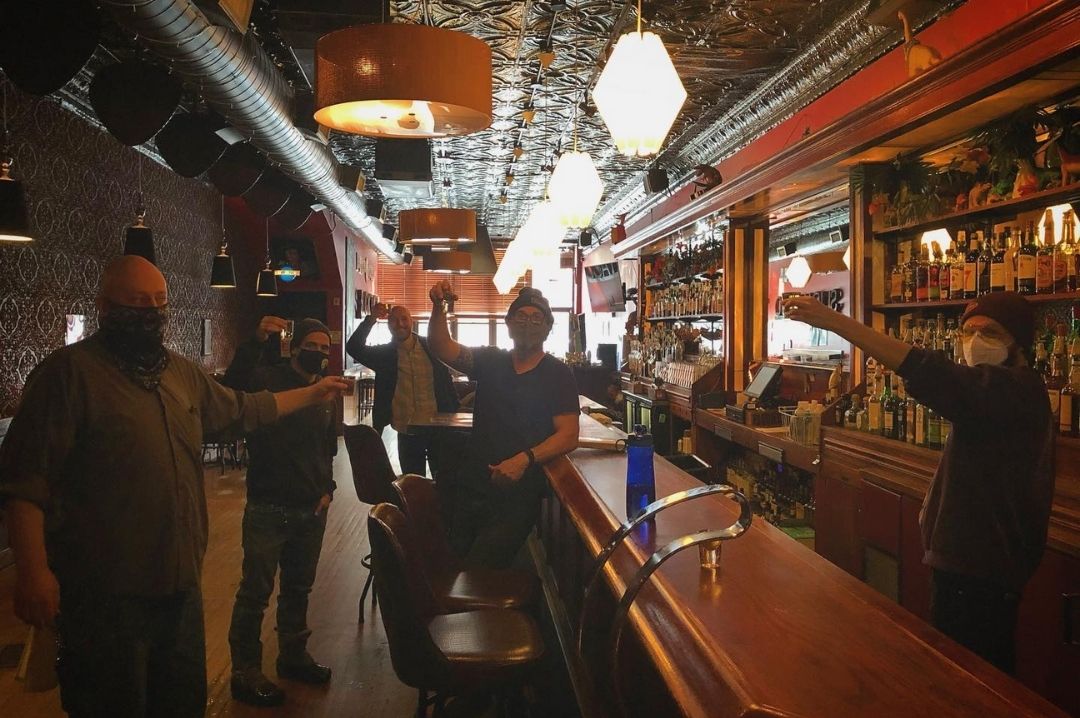 chicagobarshappyhours Easy Cocktail Bar